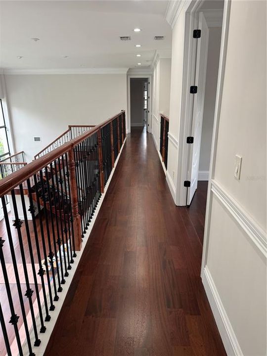For Sale: $3,500,000 (6 beds, 6 baths, 5777 Square Feet)