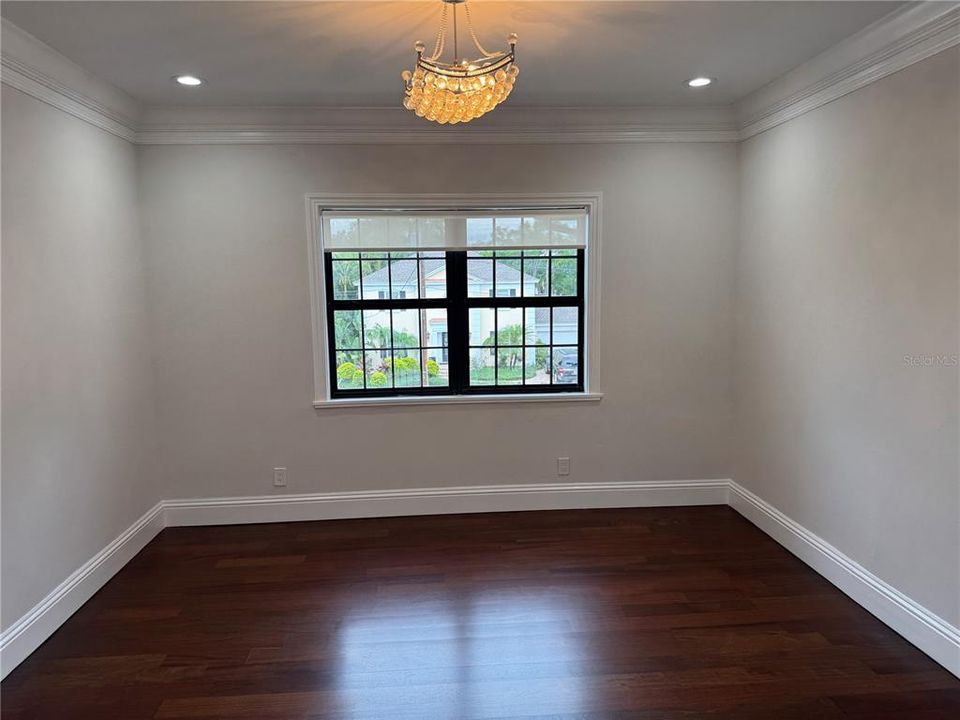 For Sale: $3,500,000 (6 beds, 6 baths, 5777 Square Feet)