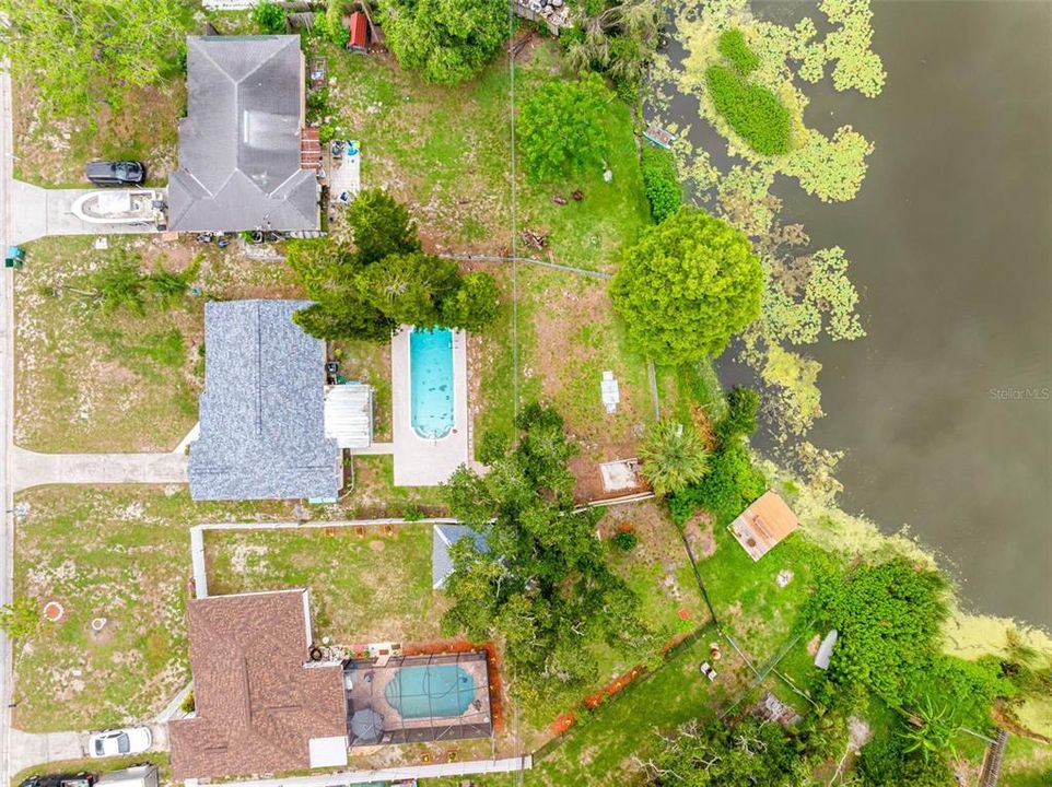 На продажу: $359,900 (2 спален, 1 ванн, 1030 Квадратных фут)