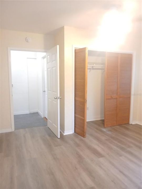 For Rent: $2,100 (3 beds, 1 baths, 1354 Square Feet)