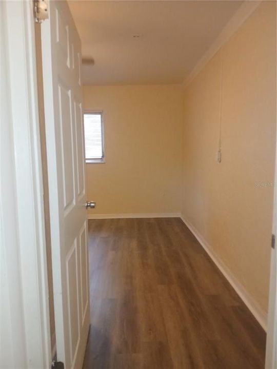 For Rent: $2,100 (3 beds, 1 baths, 1354 Square Feet)