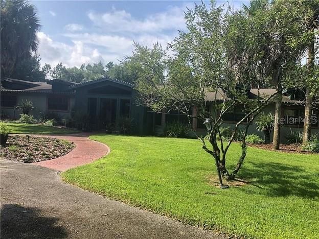 For Sale: $650,000 (5 beds, 3 baths, 3002 Square Feet)