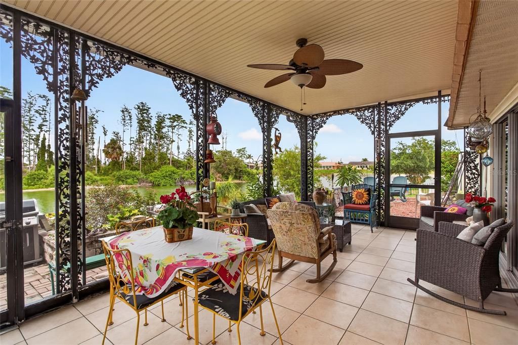 For Sale: $418,800 (3 beds, 2 baths, 2354 Square Feet)