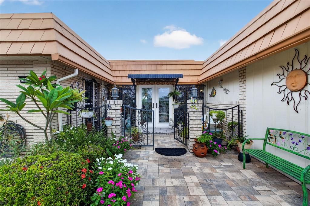 For Sale: $418,800 (3 beds, 2 baths, 2354 Square Feet)