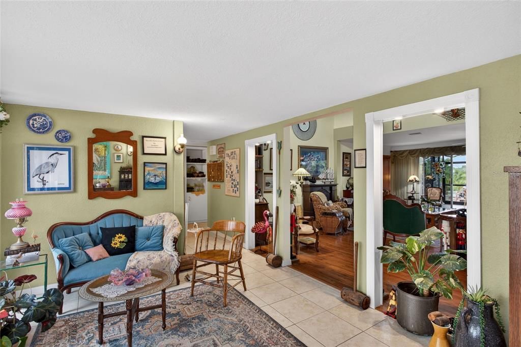 For Sale: $418,800 (3 beds, 2 baths, 2354 Square Feet)