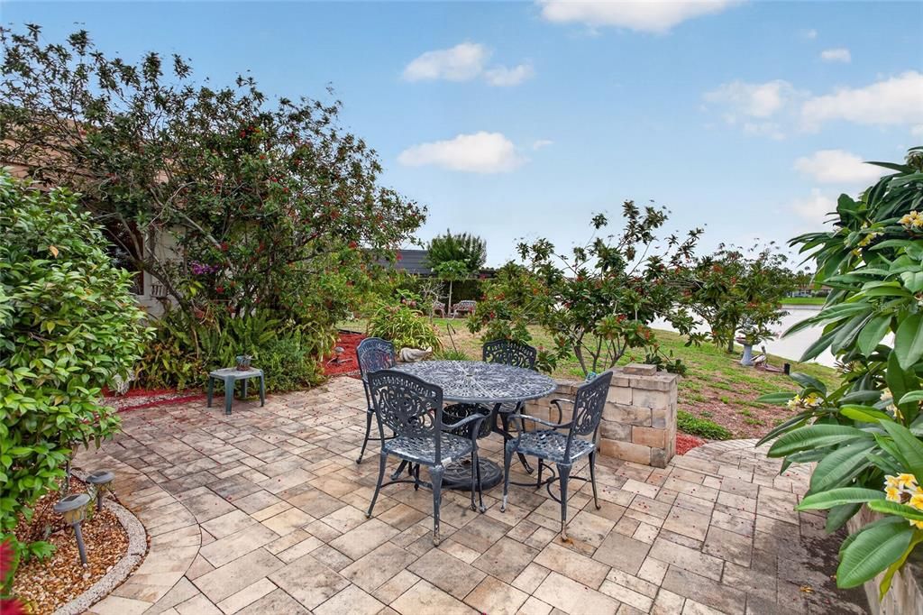 For Sale: $418,800 (3 beds, 2 baths, 2354 Square Feet)