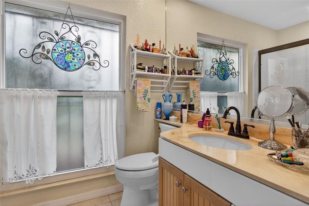 For Sale: $418,800 (3 beds, 2 baths, 2354 Square Feet)