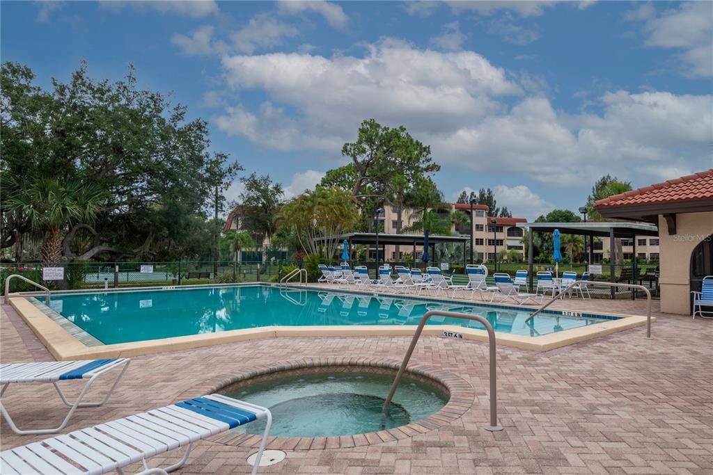 En Venta: $199,999 (2 camas, 2 baños, 1405 Pies cuadrados)