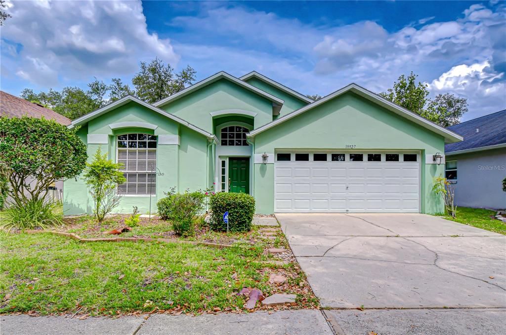 For Sale: $390,000 (3 beds, 2 baths, 1629 Square Feet)