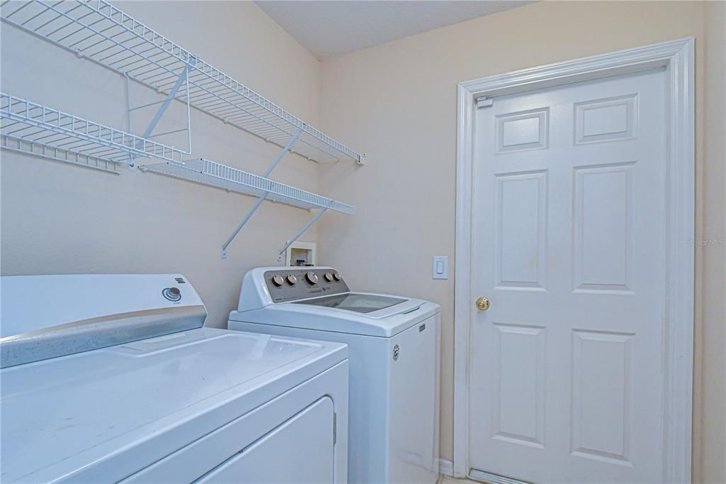 For Sale: $390,000 (3 beds, 2 baths, 1629 Square Feet)