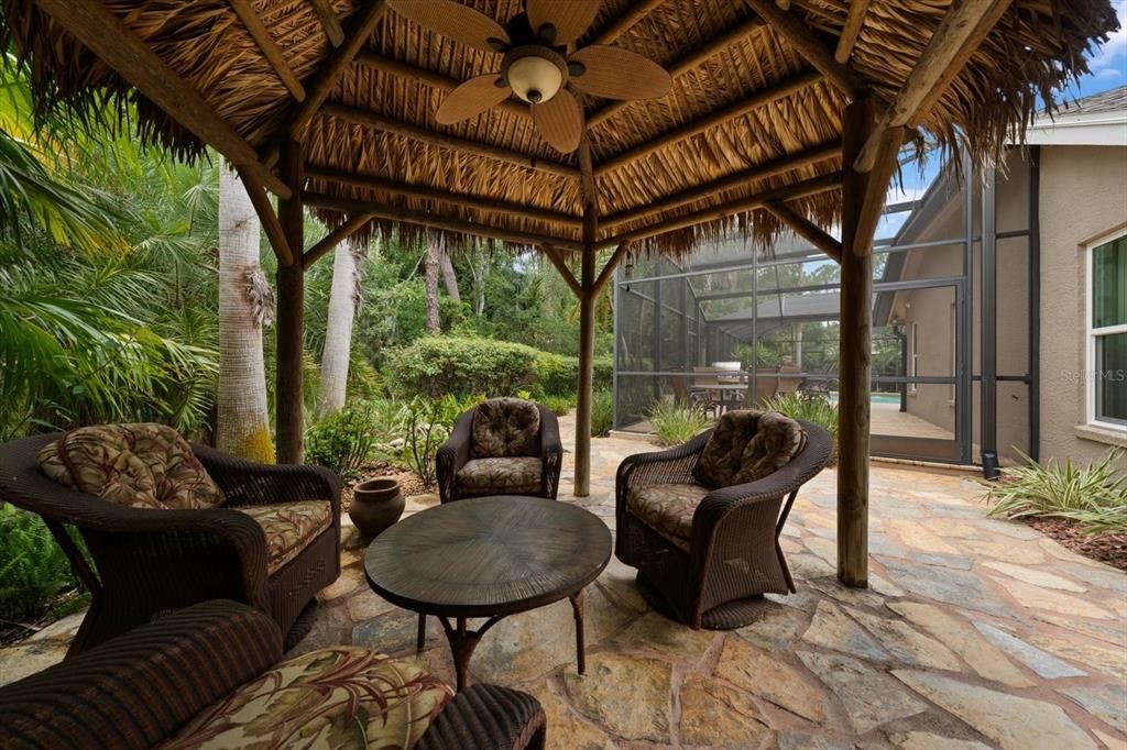 En Venta: $1,049,000 (4 camas, 3 baños, 3108 Pies cuadrados)