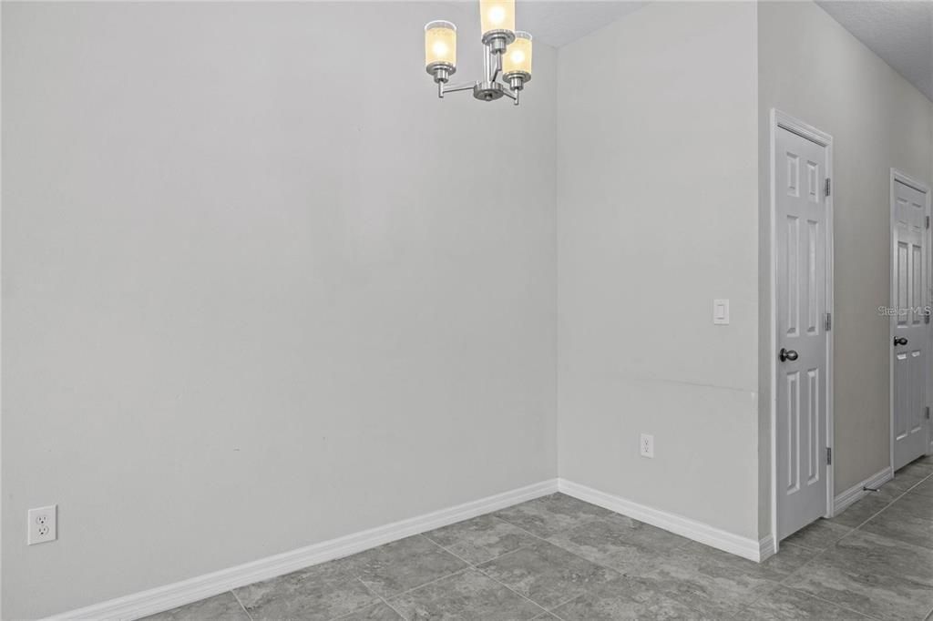 For Rent: $2,800 (3 beds, 2 baths, 1768 Square Feet)