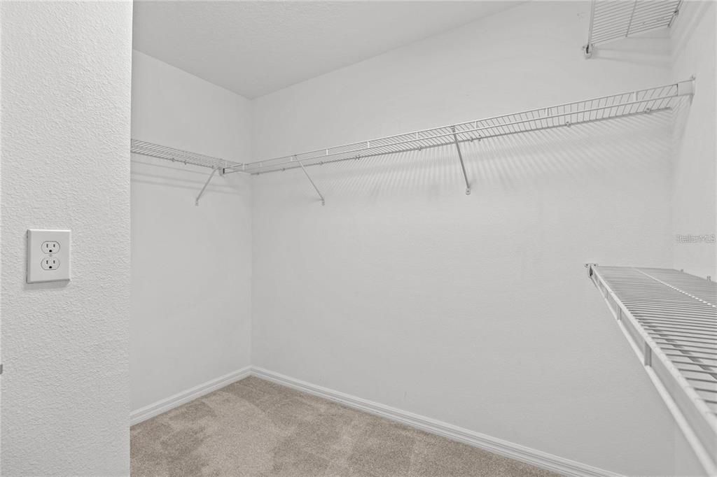 For Rent: $2,800 (3 beds, 2 baths, 1768 Square Feet)
