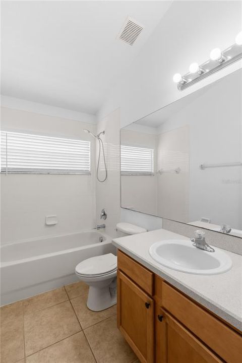 На продажу: $479,900 (3 спален, 2 ванн, 1784 Квадратных фут)