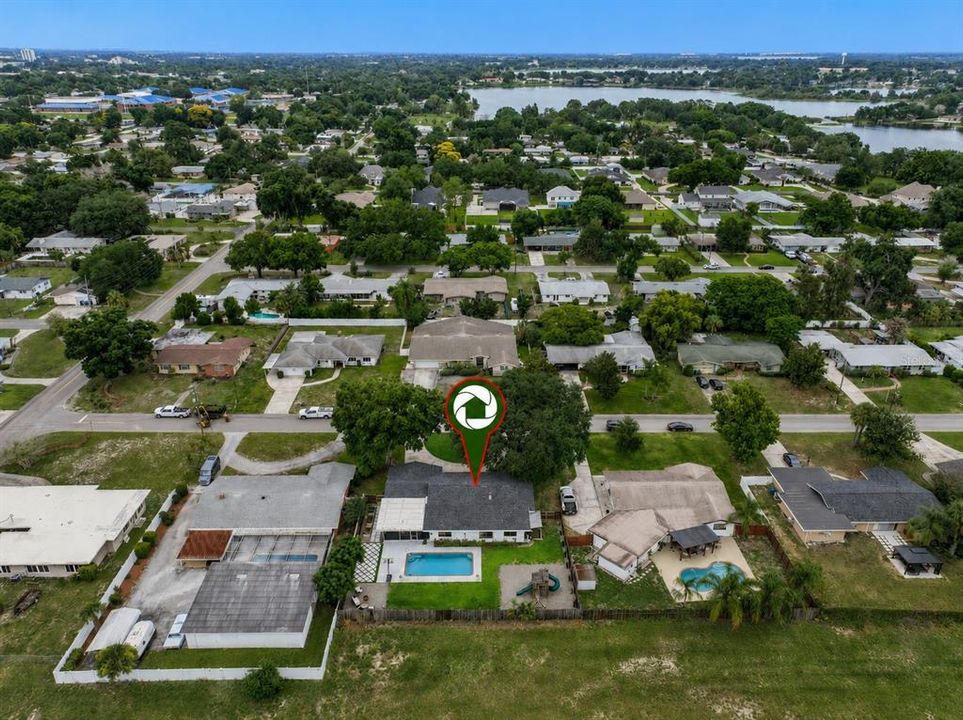 For Sale: $425,000 (3 beds, 2 baths, 1870 Square Feet)