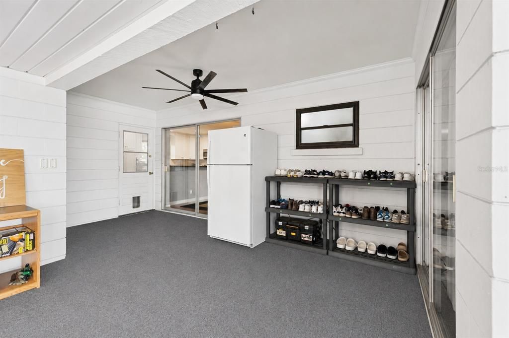 For Sale: $425,000 (3 beds, 2 baths, 1870 Square Feet)
