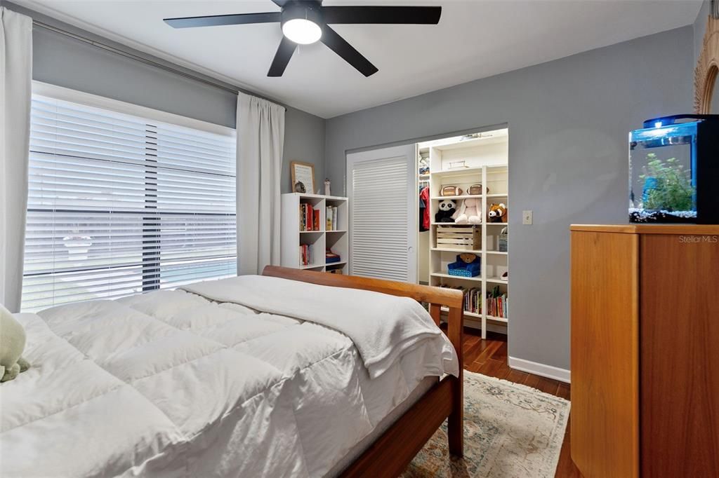For Sale: $425,000 (3 beds, 2 baths, 1870 Square Feet)