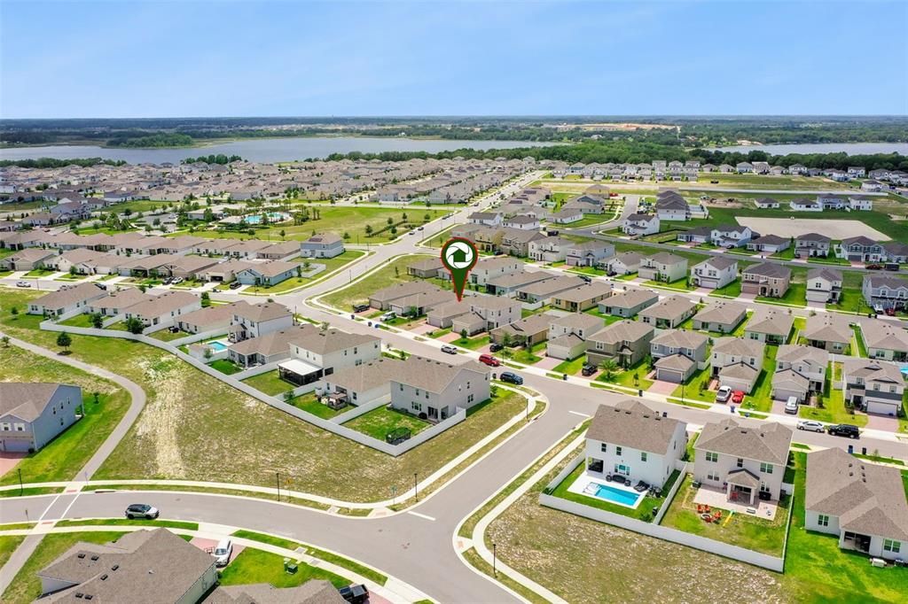 For Sale: $325,000 (4 beds, 2 baths, 1540 Square Feet)