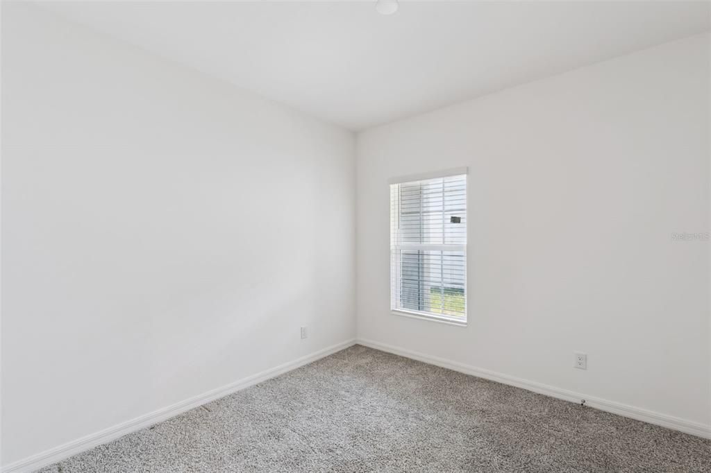 For Sale: $325,000 (4 beds, 2 baths, 1540 Square Feet)