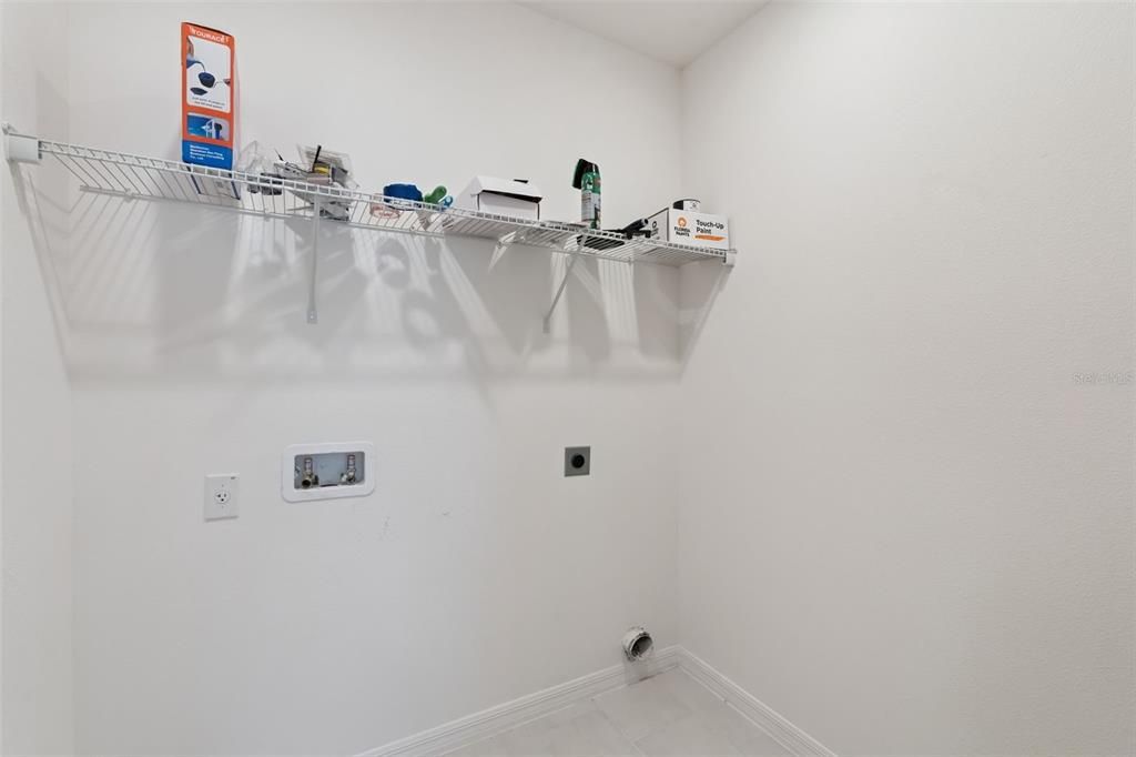For Sale: $325,000 (4 beds, 2 baths, 1540 Square Feet)