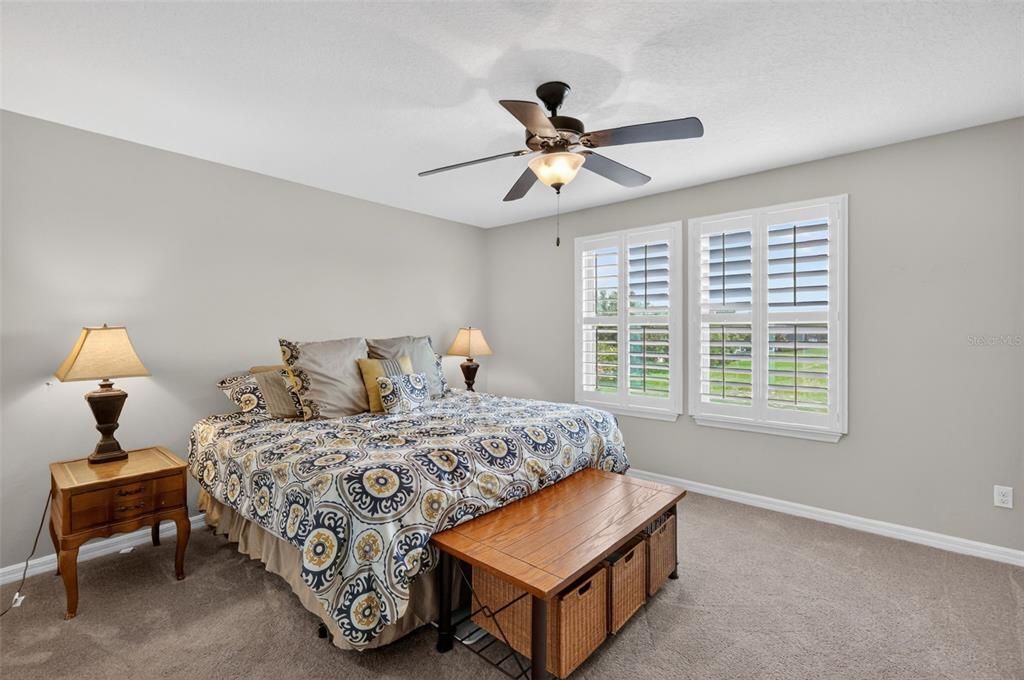 For Sale: $990,000 (5 beds, 3 baths, 4933 Square Feet)