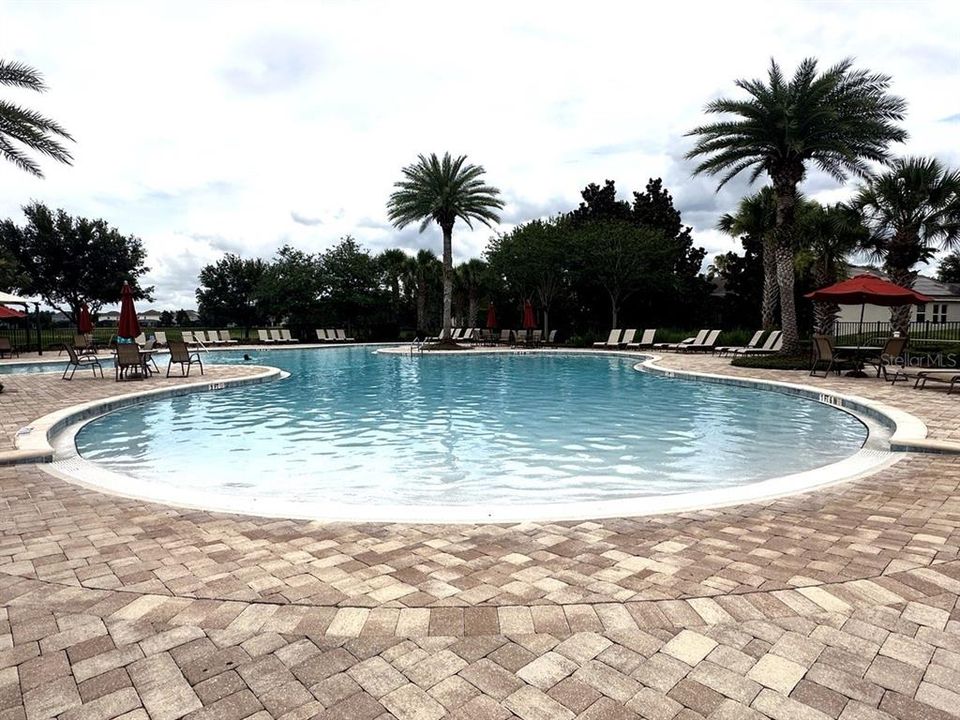 For Sale: $990,000 (5 beds, 3 baths, 4933 Square Feet)