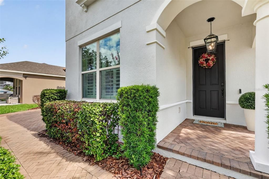 For Sale: $990,000 (5 beds, 3 baths, 4933 Square Feet)