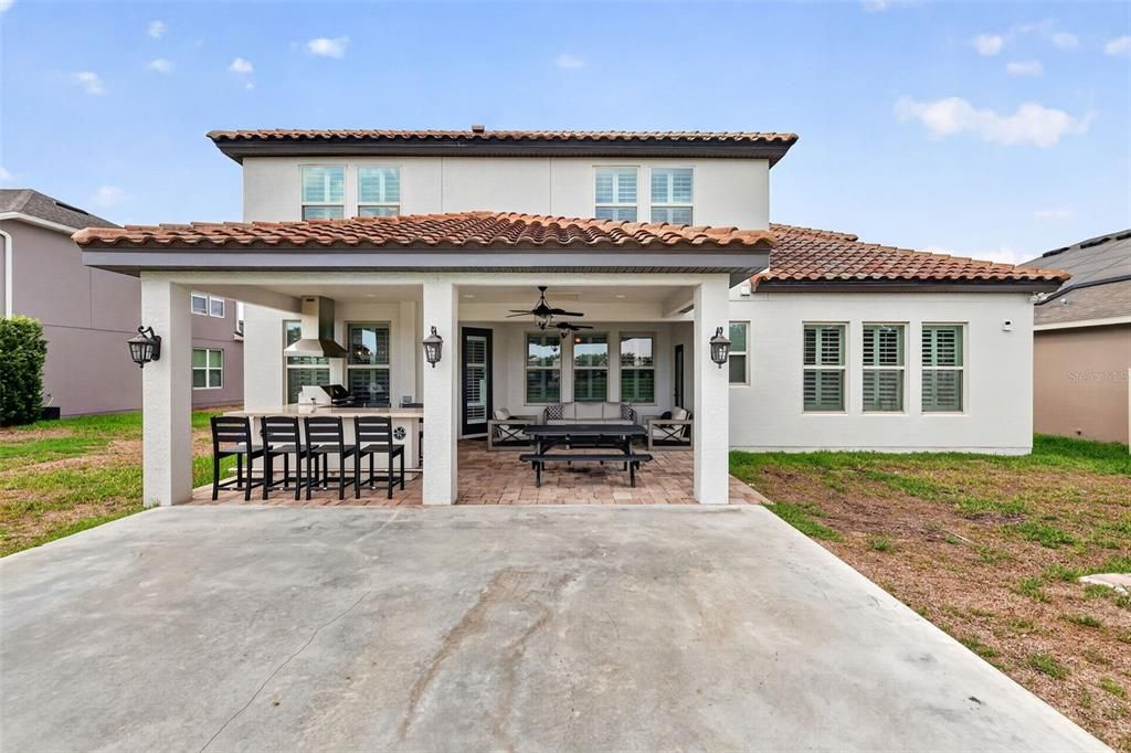 For Sale: $990,000 (5 beds, 3 baths, 4933 Square Feet)