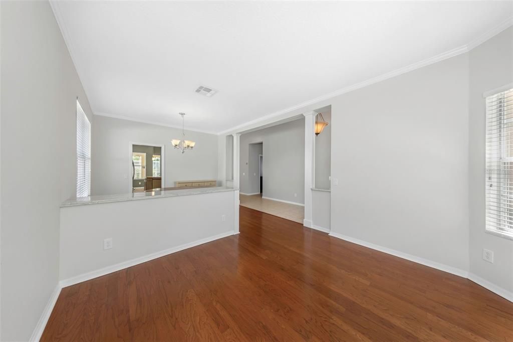 Active With Contract: $610,000 (3 beds, 2 baths, 2076 Square Feet)