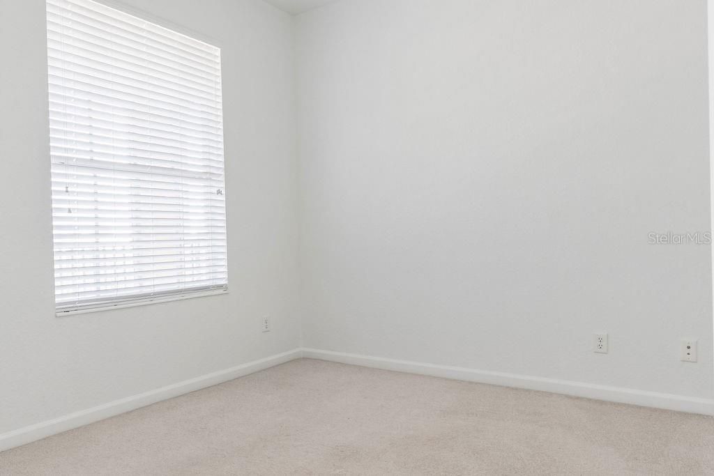 For Rent: $2,200 (3 beds, 2 baths, 1447 Square Feet)