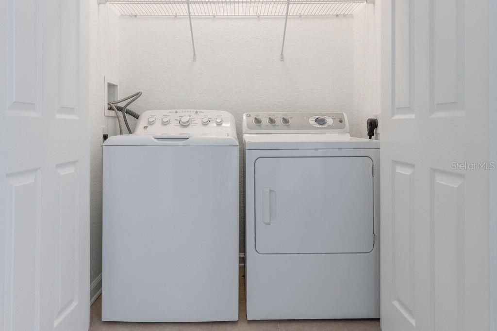 For Rent: $2,200 (3 beds, 2 baths, 1447 Square Feet)