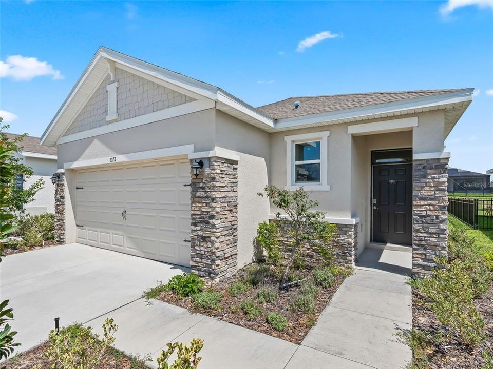 For Sale: $289,000 (3 beds, 2 baths, 1504 Square Feet)