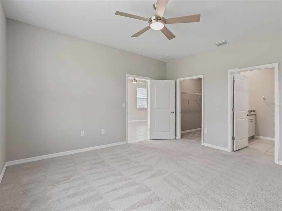 For Sale: $289,000 (3 beds, 2 baths, 1504 Square Feet)
