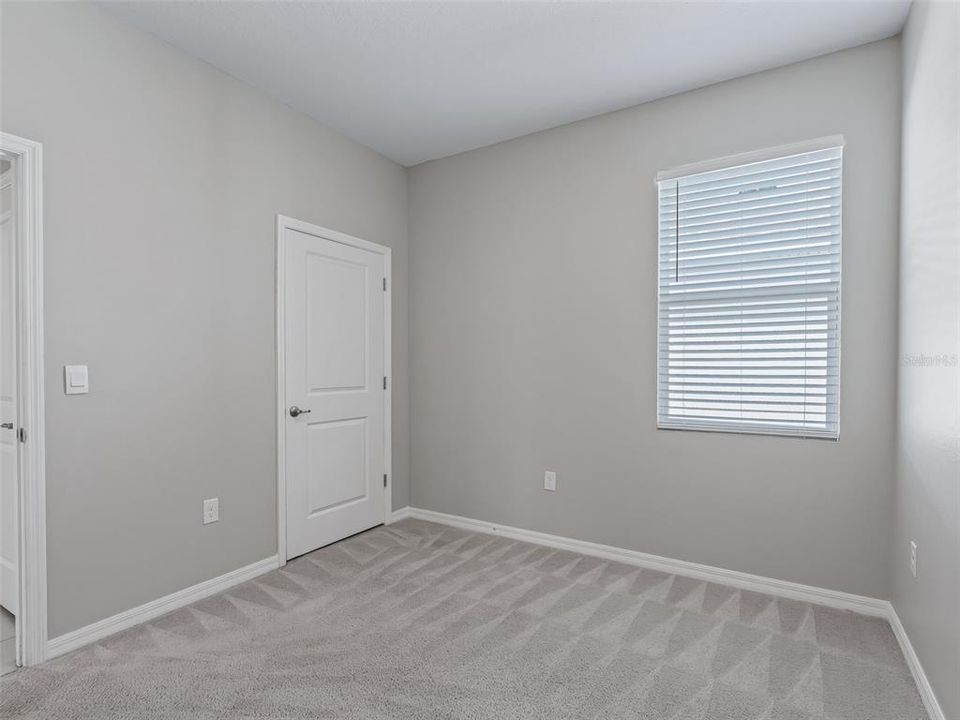 For Sale: $289,000 (3 beds, 2 baths, 1504 Square Feet)