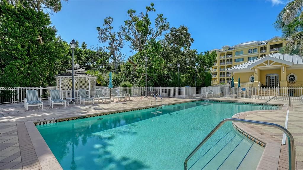 For Rent: $7,000 (3 beds, 2 baths, 2467 Square Feet)