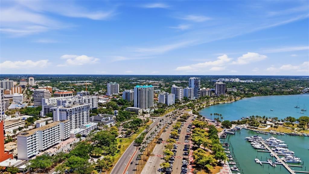 На продажу: $375,000 (1 спален, 1 ванн, 754 Квадратных фут)