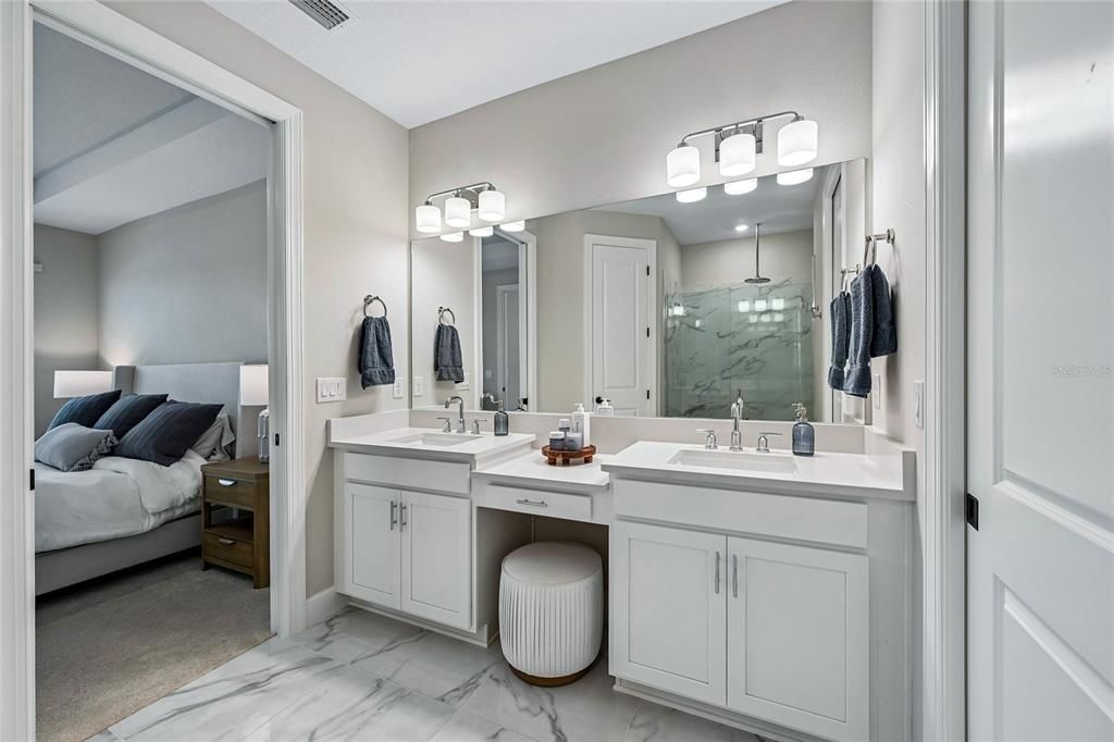 For Sale: $875,000 (3 beds, 2 baths, 1920 Square Feet)