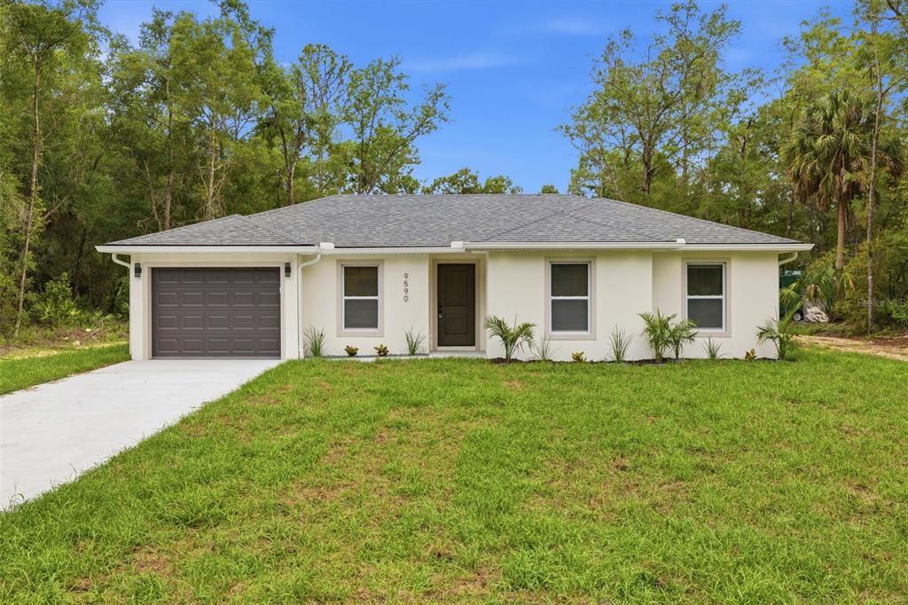 For Sale: $249,900 (3 beds, 2 baths, 1078 Square Feet)