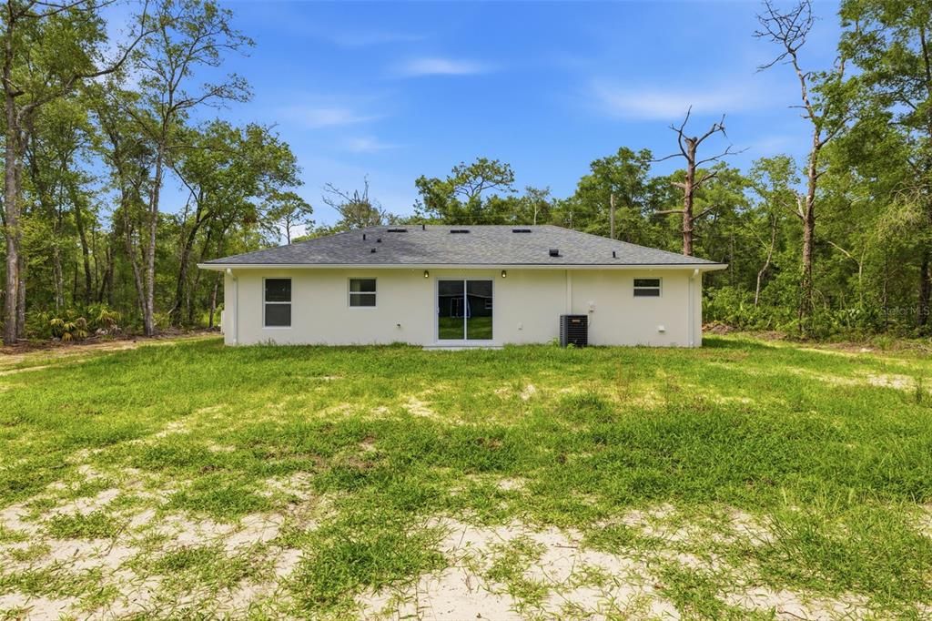 For Sale: $249,900 (3 beds, 2 baths, 1078 Square Feet)