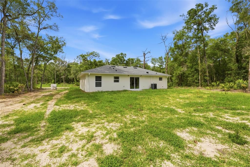 For Sale: $249,900 (3 beds, 2 baths, 1078 Square Feet)