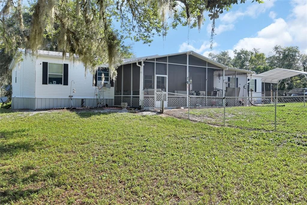 En Venta: $435,000 (4 camas, 2 baños, 2204 Pies cuadrados)