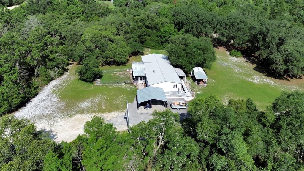 En Venta: $435,000 (4 camas, 2 baños, 2204 Pies cuadrados)