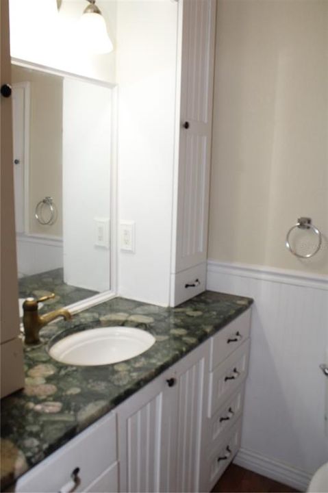 For Sale: $650,000 (4 beds, 3 baths, 1784 Square Feet)