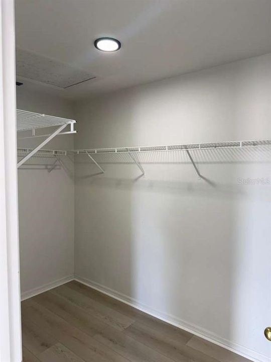 For Rent: $3,800 (5 beds, 4 baths, 3418 Square Feet)