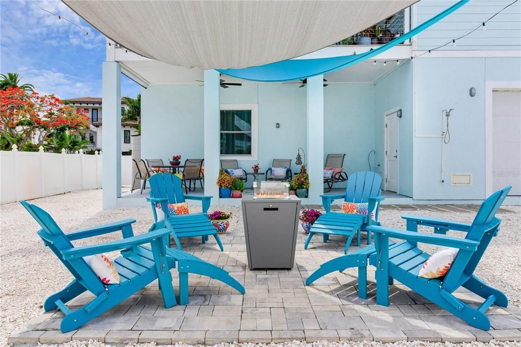 En Venta: $1,350,000 (3 camas, 2 baños, 2070 Pies cuadrados)