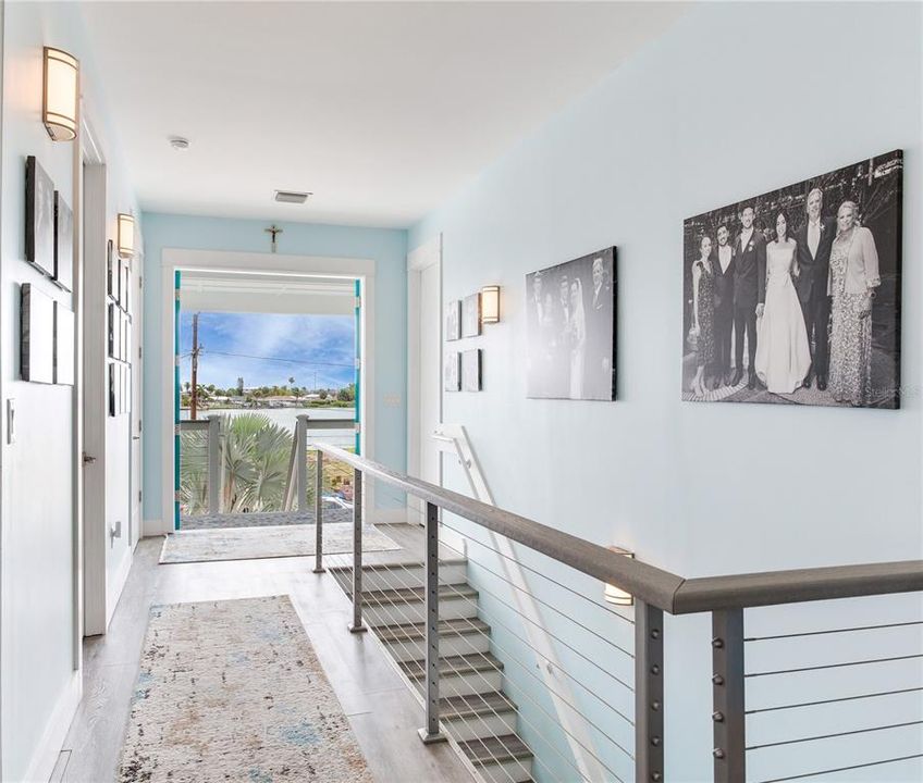 En Venta: $1,350,000 (3 camas, 2 baños, 2070 Pies cuadrados)