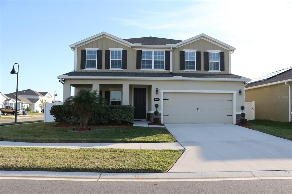 For Rent: $3,600 (5 beds, 2 baths, 3021 Square Feet)