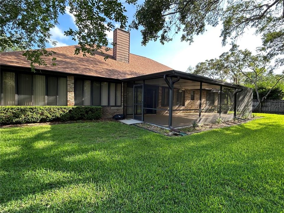 For Sale: $525,000 (4 beds, 2 baths, 2243 Square Feet)