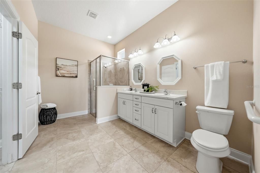 For Sale: $549,000 (4 beds, 3 baths, 2205 Square Feet)