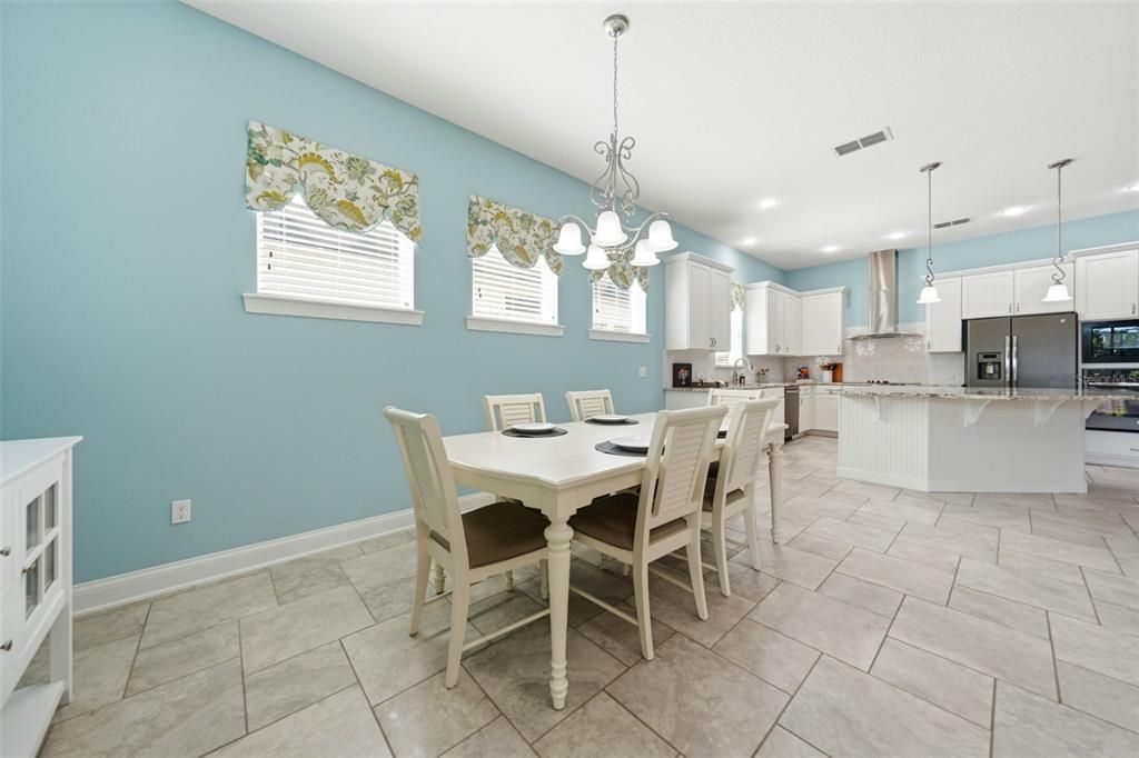 For Sale: $549,000 (4 beds, 3 baths, 2205 Square Feet)